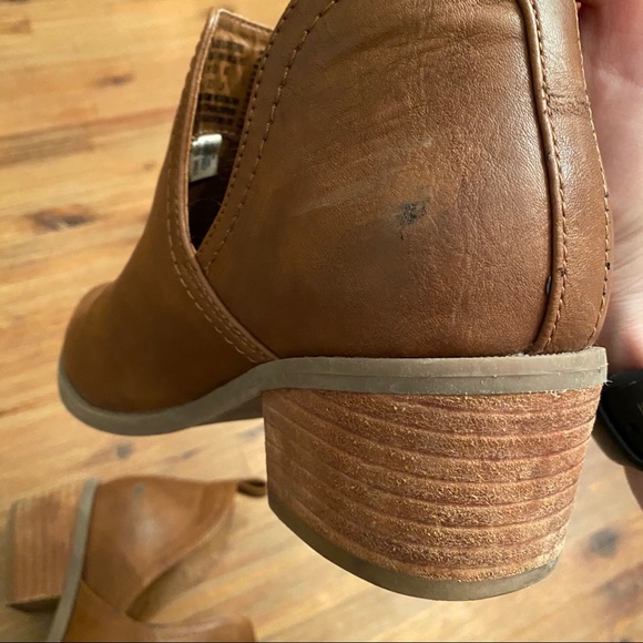 AEO Brown Leather Booties Size 7 - Picture 5 of 6